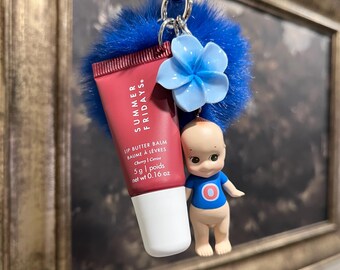 ハンドメイドリップバームキーホルダーチャームセット | ミニアルファベット ソニーエンジェル x ミニサマーフライデー | 'O'