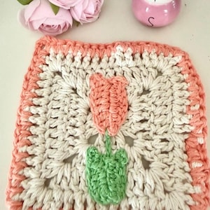 Crochet Tulip Coaster Floral Mug Rug Handmade Spring Flower Granny Square Cottagecore Kitchen Dishcloth Cute Pastel Table Decor Mother's Day