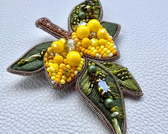 Beaded Lemon Brooch: Citrus Branch Botanical Beaded Pin. Little Summer Yellow Fruit Broach. Handmade Gift for Her
