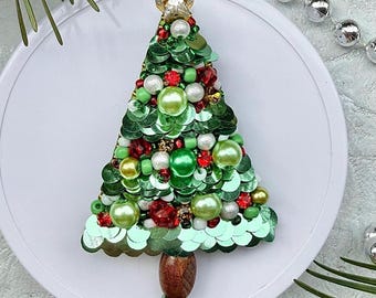 Handmade Beaded Christmas Tree Brooch: Sequins, Crystals, Rhinestone Star Pin
