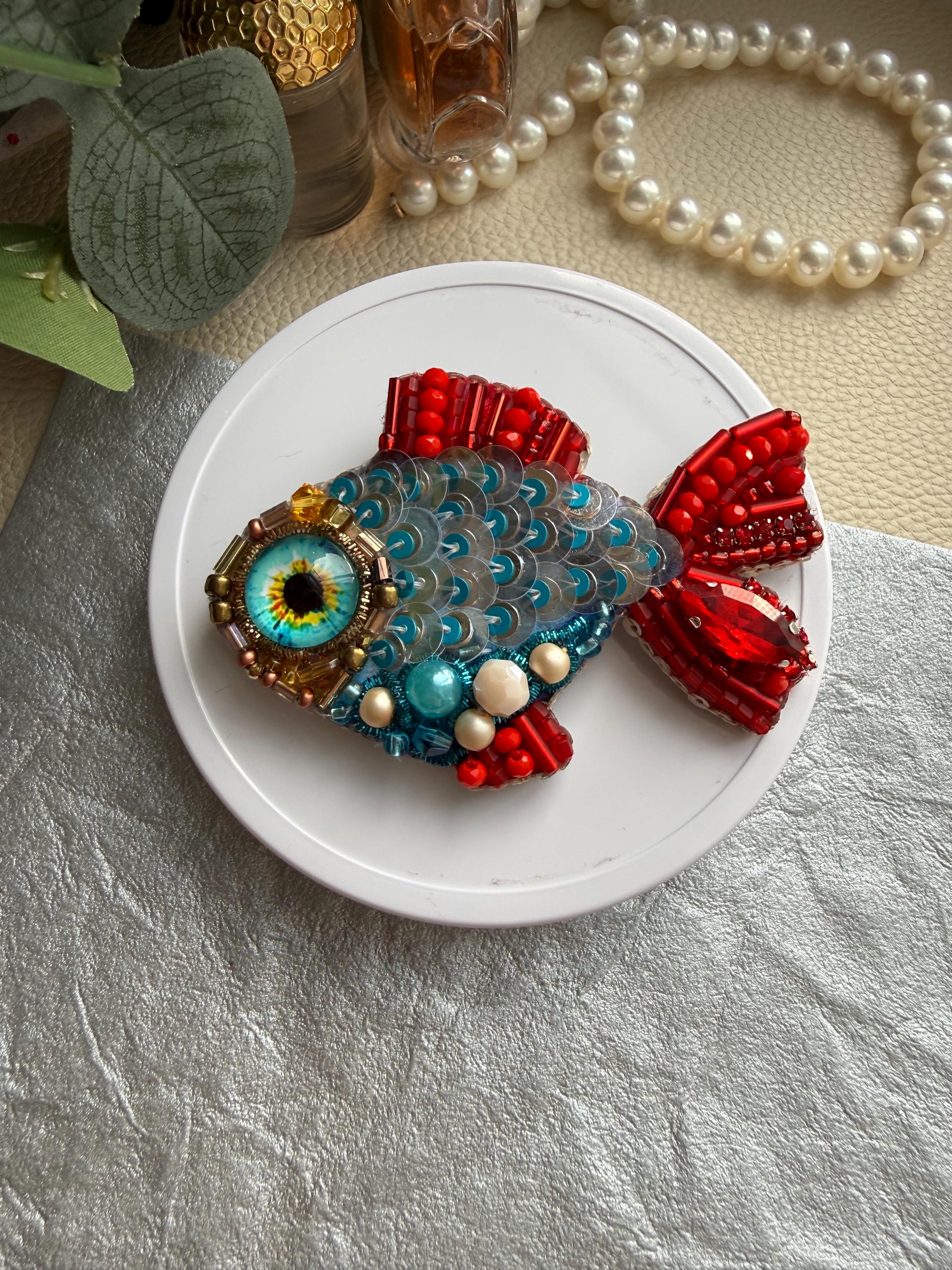 Pisces Brooches - Etsy
