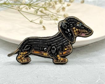 Beaded Dachshund Brooch, Custom Black & Brown Doxie Pin, Handmade Wiener Jewelry, Embroidered  Dog Lover Gift