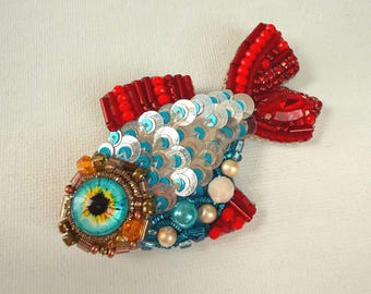 Beaded Pet Broach: Stylized Fish Portrait from YourPhoto. Hand-Embroidered custom Jewelry