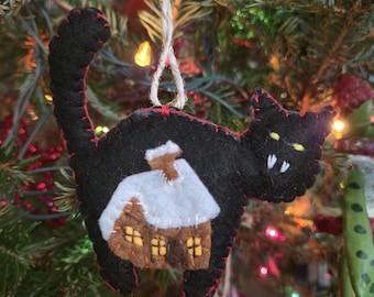 Yule Cat ornament (2024)