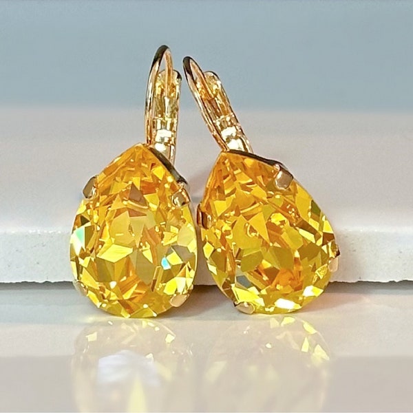 Golden Yellow Swarovski Crystal Teardrops on Gold Lever Back Earrings, Gold Citrine Teardrop Drop Earrings, Golden Crystal Earrings