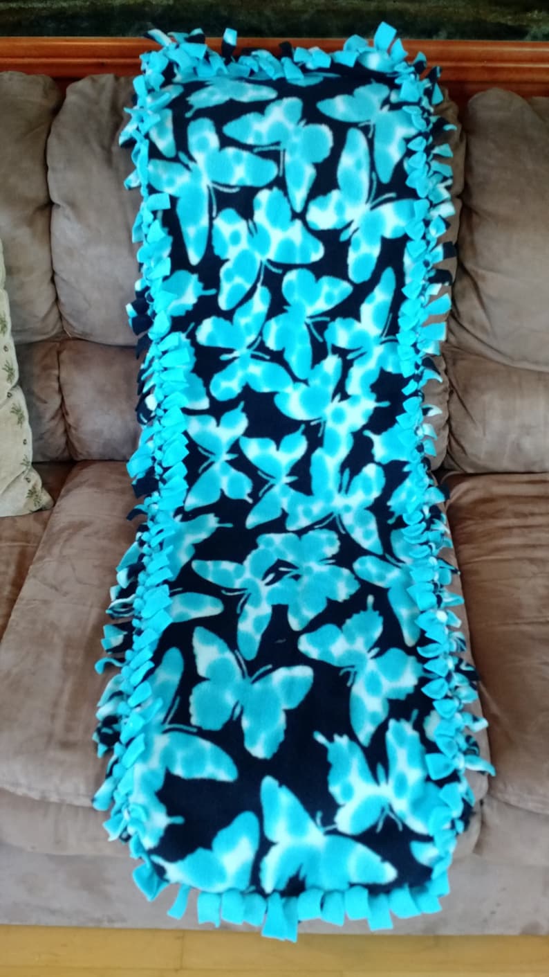 Blue and White Butterfly Fleece tie Blanket