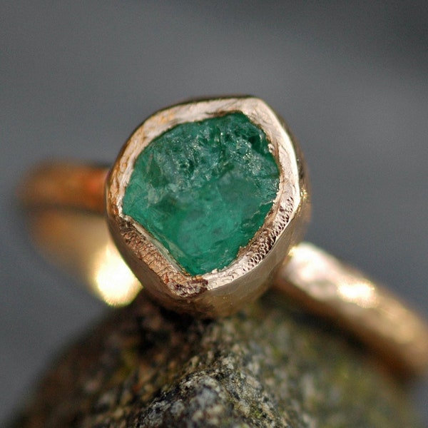 Rough Raw Colombian Emerald Engagement Ring in Recycled 14k or 18k Yellow, Rose, or White Gold Ring- Hammered Band- Made to Order Handmade