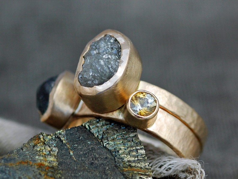 Multistone 18k Gold Stacking Engagement and Wedding Ring Set Rough and Cut Gemstones, High Shine Bezels Handmade image 3