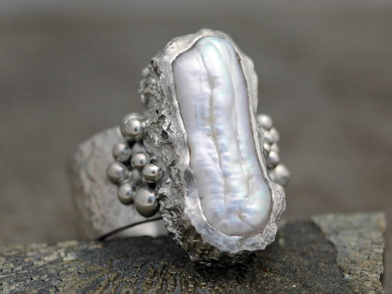 Baroque Biwa Pearl in Textured Sterling Silver Ring Tapered Wide Band