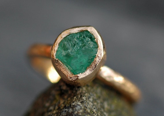 Rough Raw Colombian Emerald Engagement Ring in Recycled 14k or 18k Yellow, Rose, or White Gold Ring- Hammered Band- Made to Order Handmade