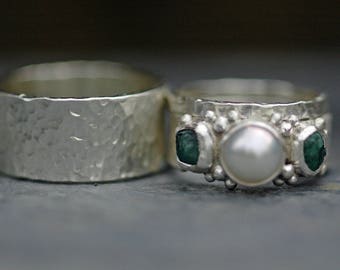 Rough Raw Emerald and White Pearl in Hammered Sterling Silver Ring- Three Ring Bridal Set