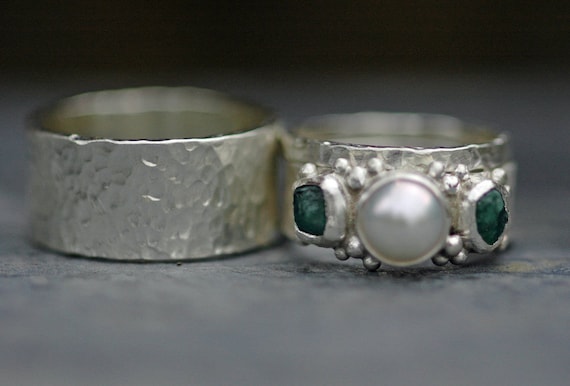 Rough Raw Emerald and White Pearl in Hammered Sterling Silver Ring- Three Ring Bridal Set