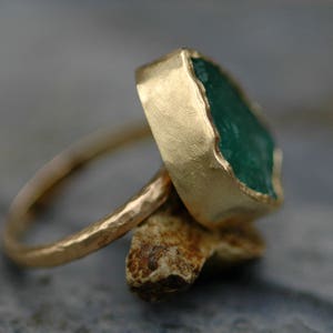 Rough Emerald in 18k Gold Ring Custom Made image 3