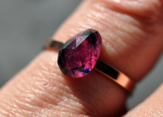 Winza Bicolor Sapphire in Yellow White or Rose Gold Ring- Custom Made to Order