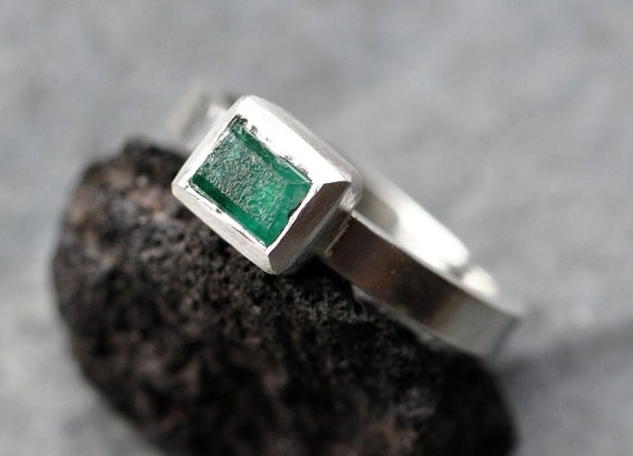 Raw Rough Uncut Emerald on Recycled Sterling and Fine Silver Ring- Hammered or Smooth Band- Made to Order