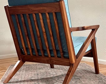 Mid Century Lounge Chair