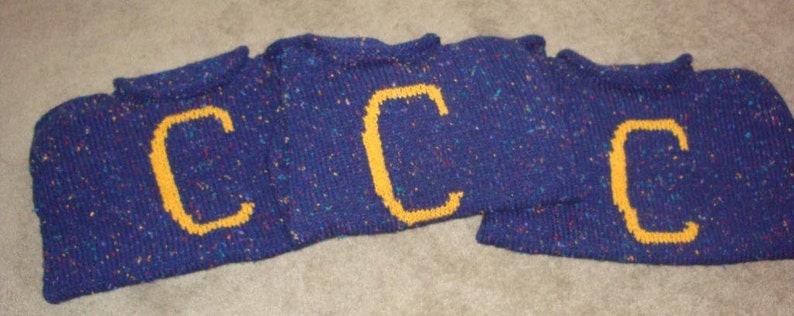 Custom hand knit Weasley Sweater image 3