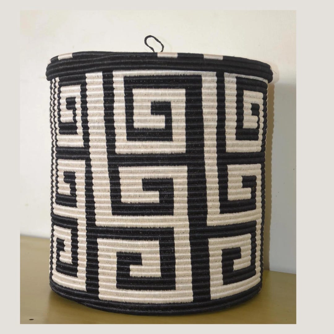 Large Rwandan Agaseke Basket – 18