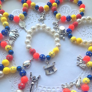 Circus birthday party, the greatest showman inspired, SAMPLER pack bracelet, circus jewelry, kids birthday party, circus jewellery.SET of 12
