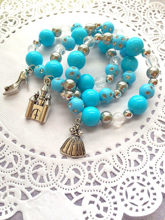 Cinderella inspired bracelet, princess bracelet, kids birthday party, kids jewelry, kids bracelet. SET of TEN (mix of charms).. Il_570xn