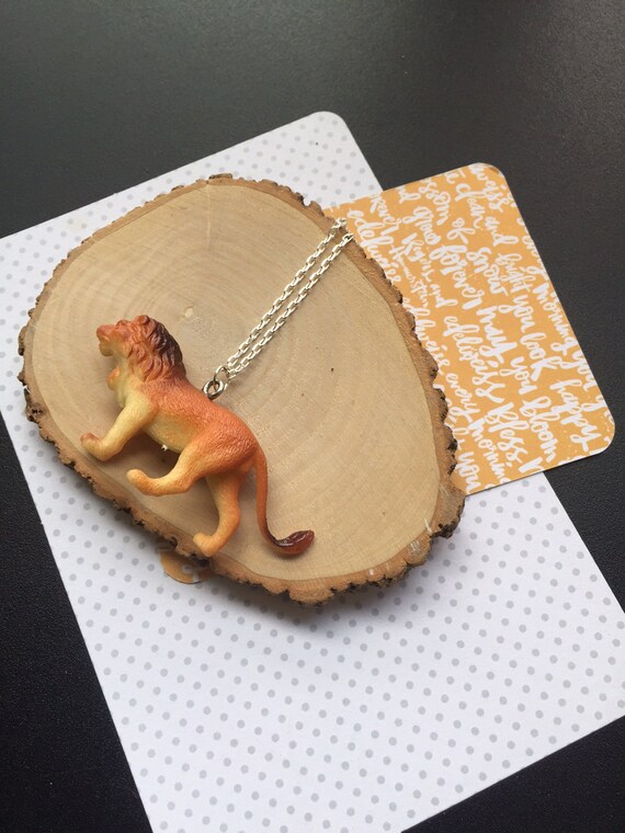 SET of FIVE, Lion necklaces, WILD One birthday party, Zoo birthday party, Safari jewelry, Animal necklace, Animal jewelry, birthday. Il_570xn