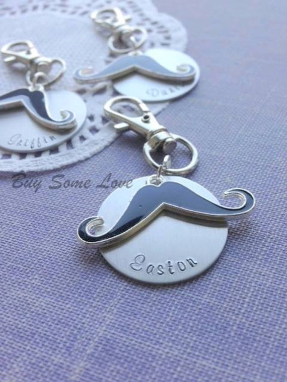 Moustache keychain, godfather, boss, dad, father of the bride, groomsmen gifts. Il_570xn