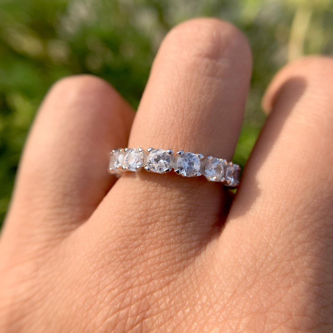 14K Gold Moissanite Eternity Band: Vintage Wedding Ring - Etsy