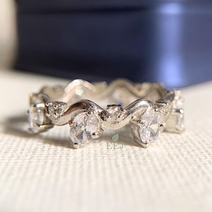 Oval & Round Moissanite Eternity Band: 14K Gold Stackable Wedding Ring