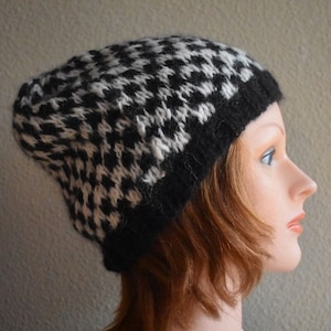 100% Alpaca Wool, Natural RIAF Soft Warm Hand Knit Alpaca Slouchy Beanie Hat, Checkered, Black and White