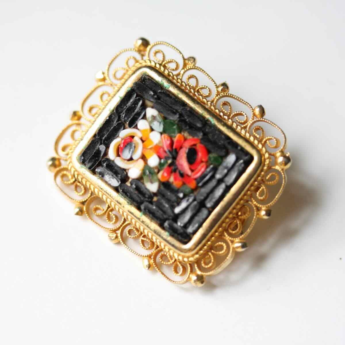 Broche Ancienne En Micro-mosaïque Italienne - Motif Fleurs Multicolore Sur Cuivre - Occasion