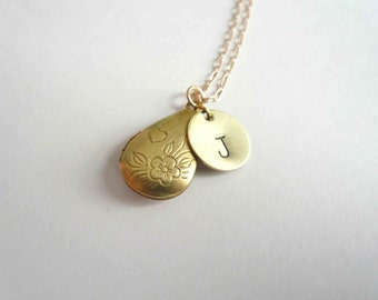 Vintage floral locket w personalized monogram charm Delicate initial charm locket Brass gold teardrop locket on 14KGF chain Bridesmaid gift