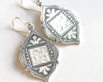 Hammered silver Moroccan earrings, silver Victorian dangle drops, bold Arabesque earrings, hypoallergenic 925 sterling for sensitive ears