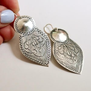 Moroccan silver earrings, Lightweight southwestern silver dangles, Mexican style stamped tin, Sterling ear wires, hand stamped Thai pendants