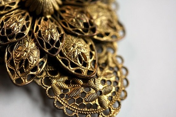 Antique brass gold filigree antique Victorian dre… - image 8