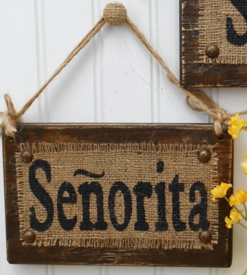 Senor and Senorita Distressed Wood Burlap Signs, Spanish Decor image 4