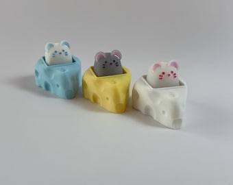 Cheese Wedge Fidget | For Artisan Keycaps | Standard Mx switch compatible | CHEESE BASE ONLY