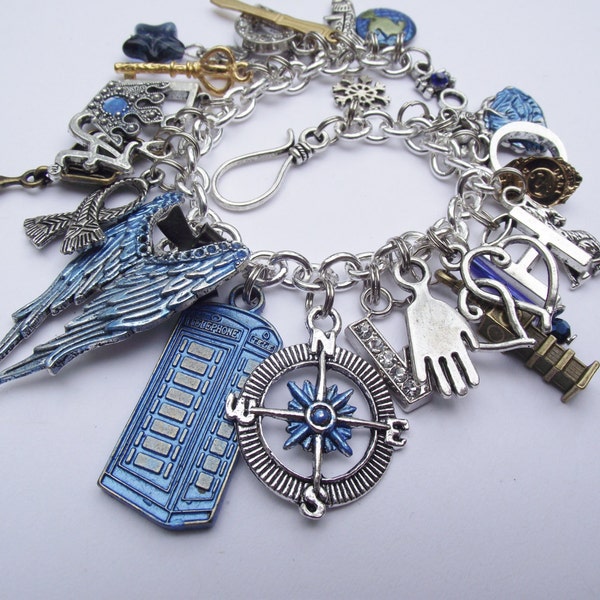Time Lord - Ultimate Hand Painted Dr Who Charm Bracelet
