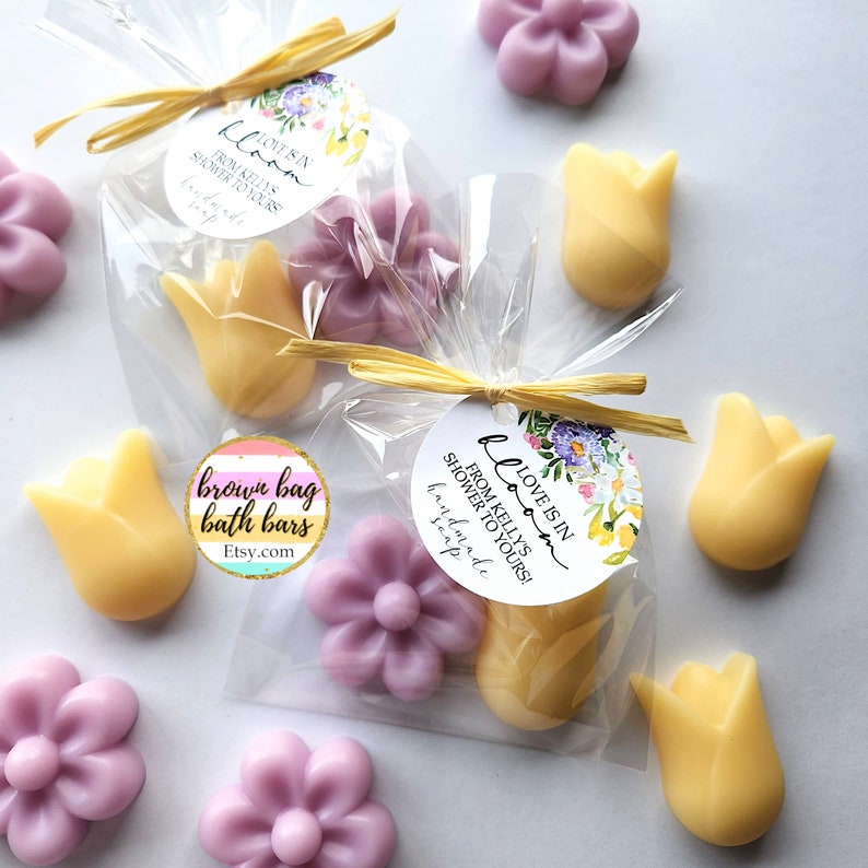 Daisy Soap Shower Favors, April Showers May Flowers Favors, Baby in Bloom Favors, Bridal Tea Soap, Love in Bloom, Wildflower Shower Favors yellow/plum
