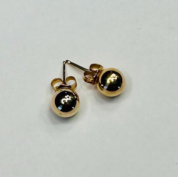 14k Gold 6mm Ball Stud Earrings