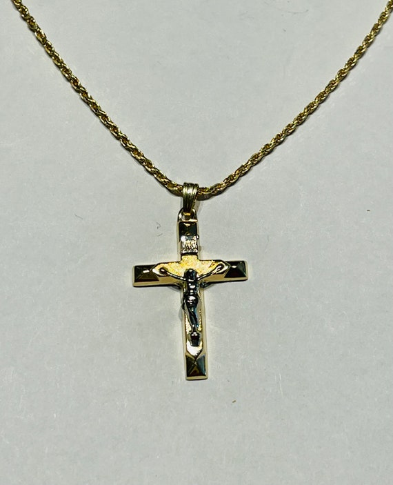 14k Gold Crucifix with 20" 14k Gold Rope Chain Unis… Gem