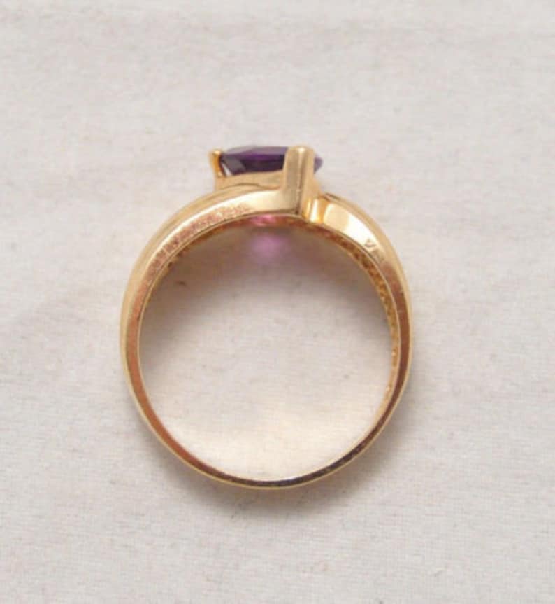 10k Gold Amethyst Ring Size 7