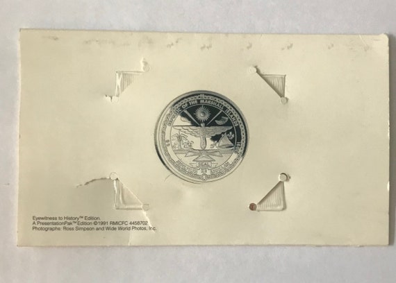 1991 Heroes Of Desert Storm Commemorative Coin Republic Of Etsy