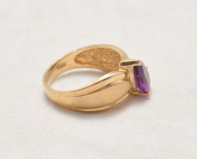 10k Gold Amethyst Ring Size 7