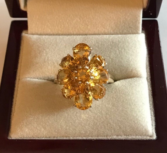 10k Yellow Gold Yellow Topaz Ring Size 9