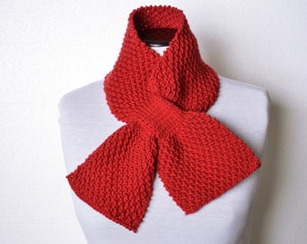 Keyhole Scarf Knitting Pattern no119