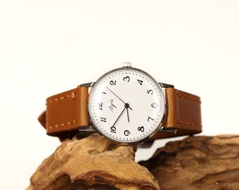 Reloj vintage LUCH con mecanismo 2209su / Reloj de pulsera vintage unisex fiable y raro / Mecanismo a prueba de golpes / Idea de regalo única