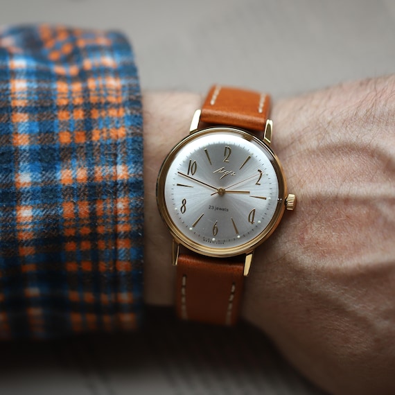 Vintage Watch Luch De Luxe 1970, Soviet Watches, 23 Jewels, Gold Dress Watch, Mechanical Watch, Luxury Vintage Timepiece, Gift for Men