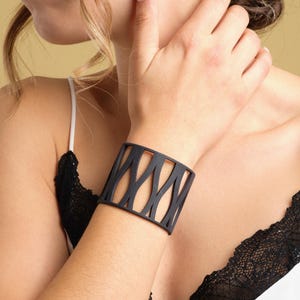 3D Rigit Bracelet