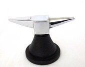 Large Horn Anvil with Round Base 7Lb