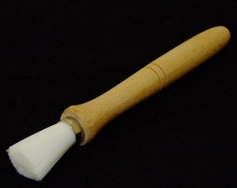 Wood Handle Nylon Bristle Cleaning Brush